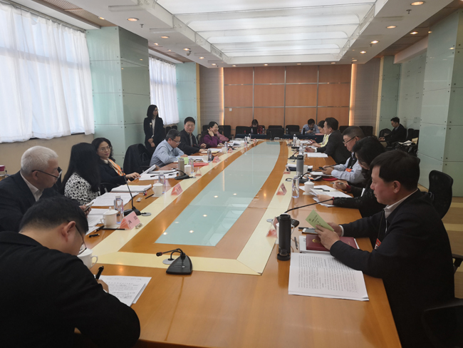 延边队后防线连续失误，紧急开会研究改进方案